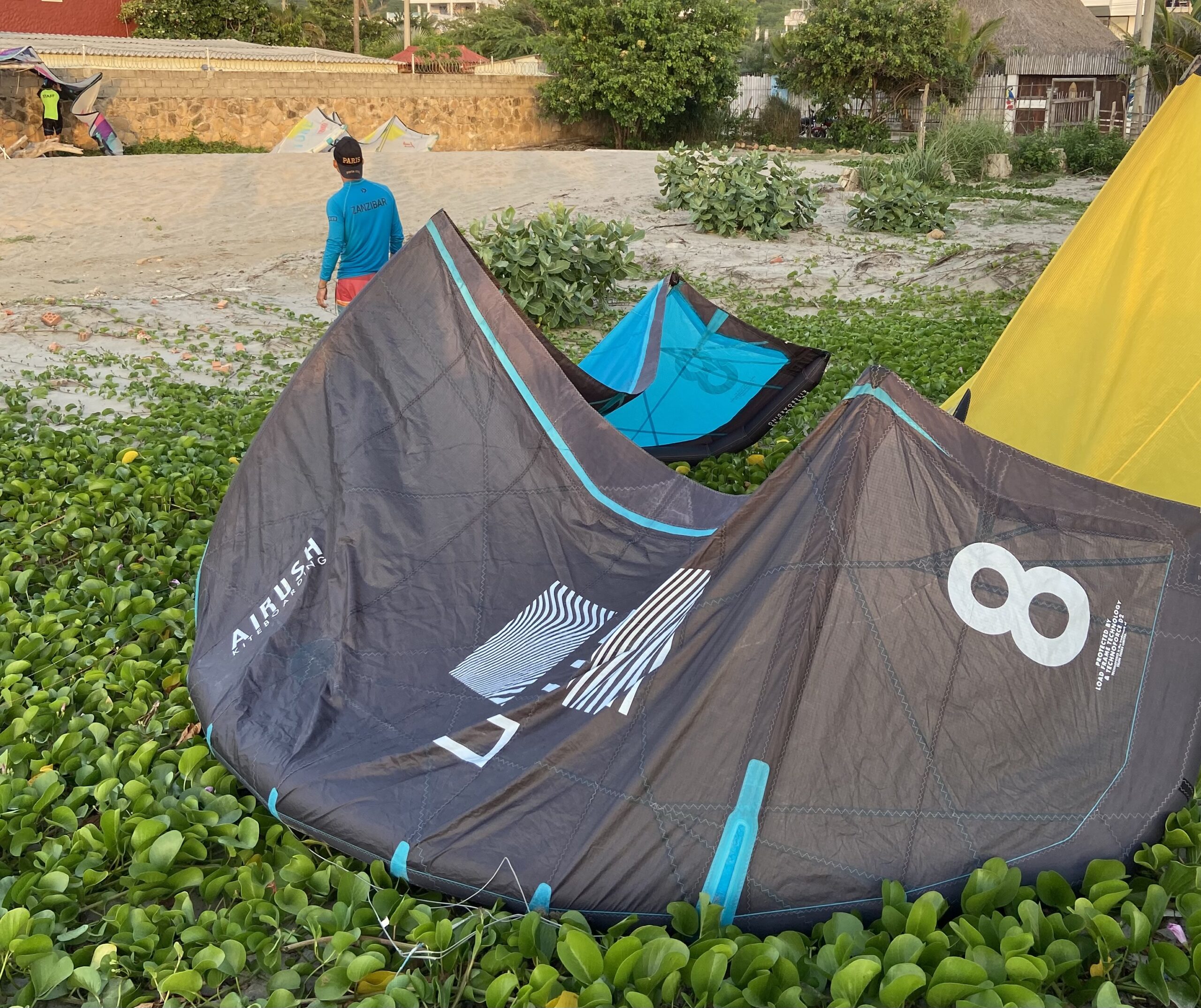 Cometa Airrush v6 8 mts con barra