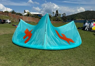 F ONE bandit 2022 como nueva 11 mts!