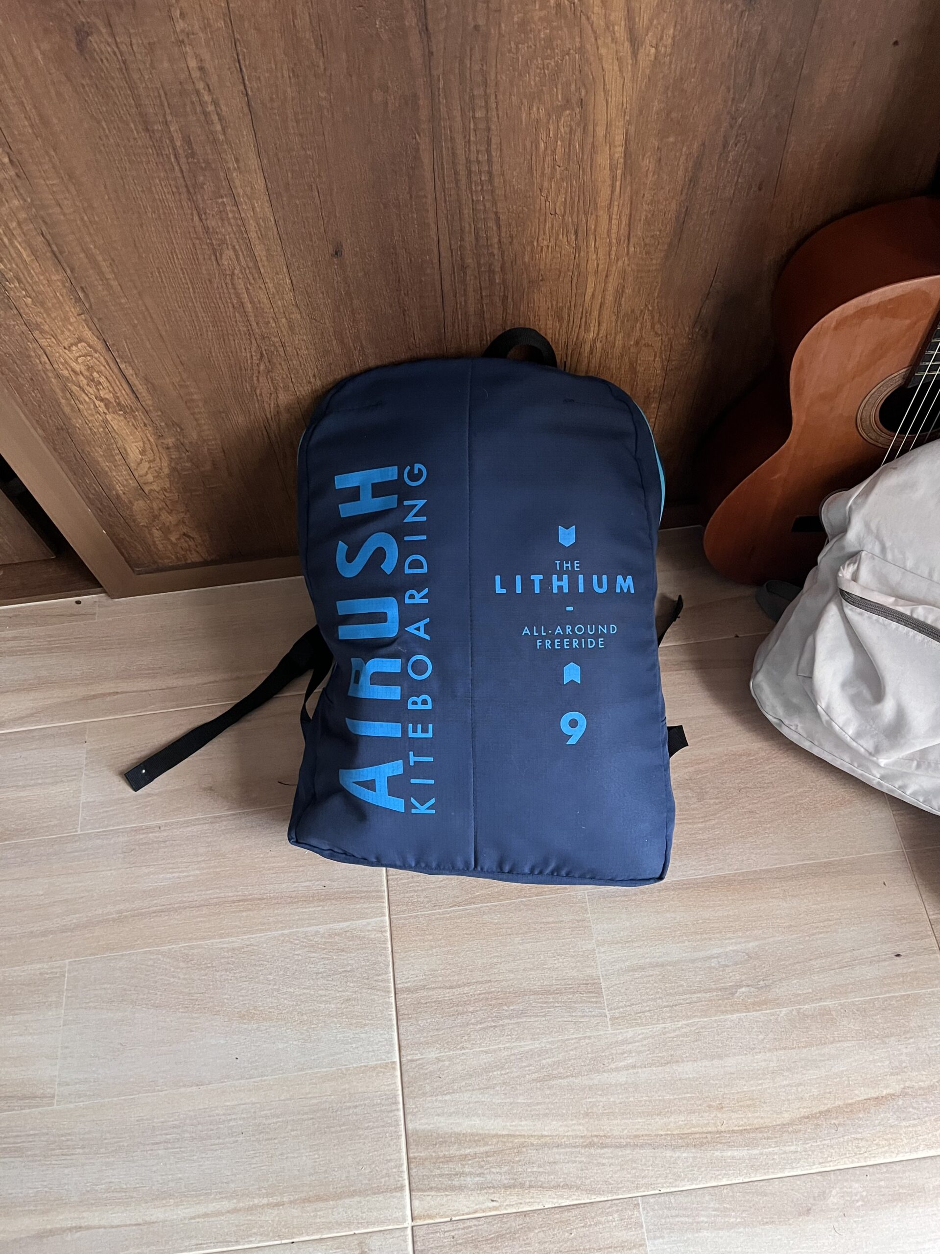 Lithium v132022 Airush 9m